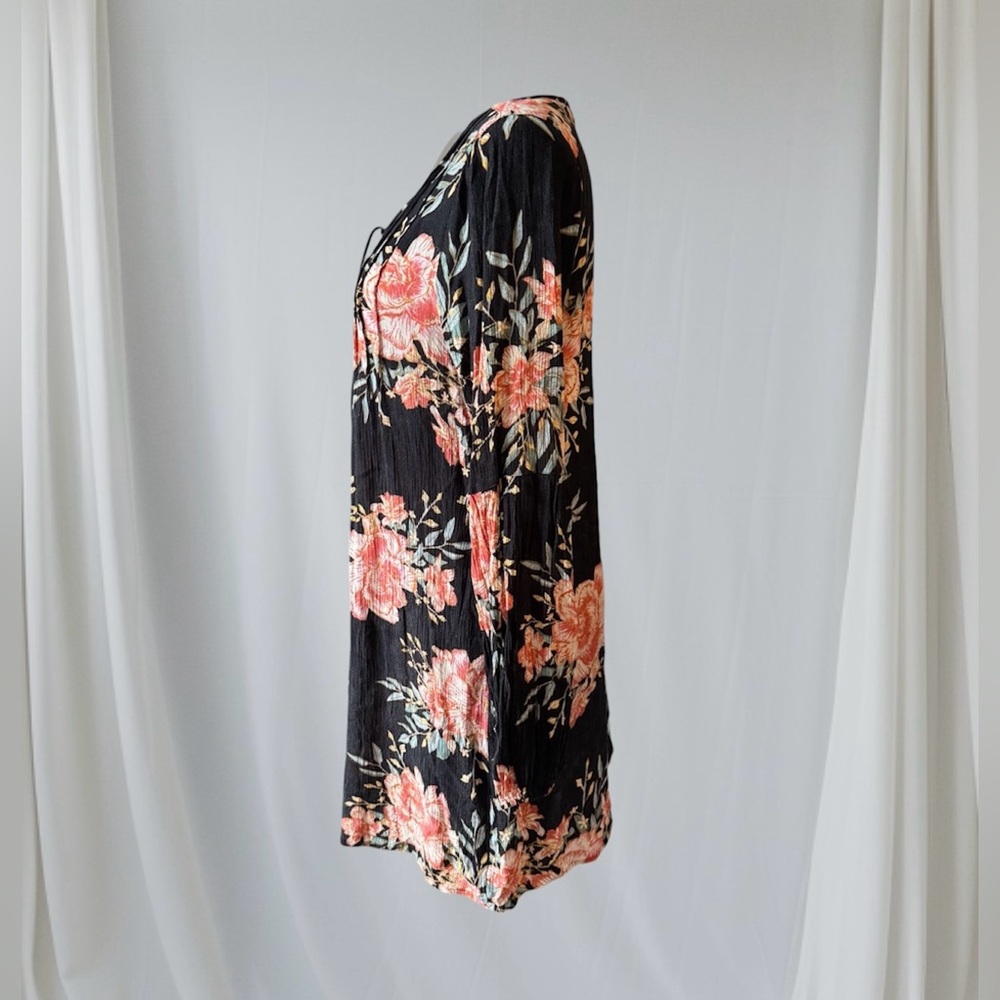 2 for $30 💟Billabong Black and Coral Floral Shift Dress - Picture 8 of 16